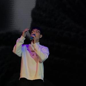 四爱小狗求姐姐疼爱小狗叫妈妈
