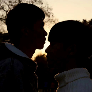 四爱小狗求姐姐疼爱小狗叫妈妈
